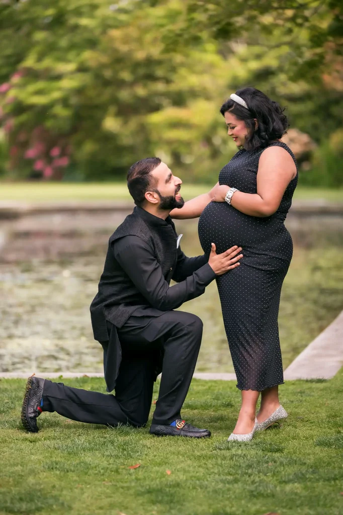 Outdoor maternity portrait of couple in Christchurch